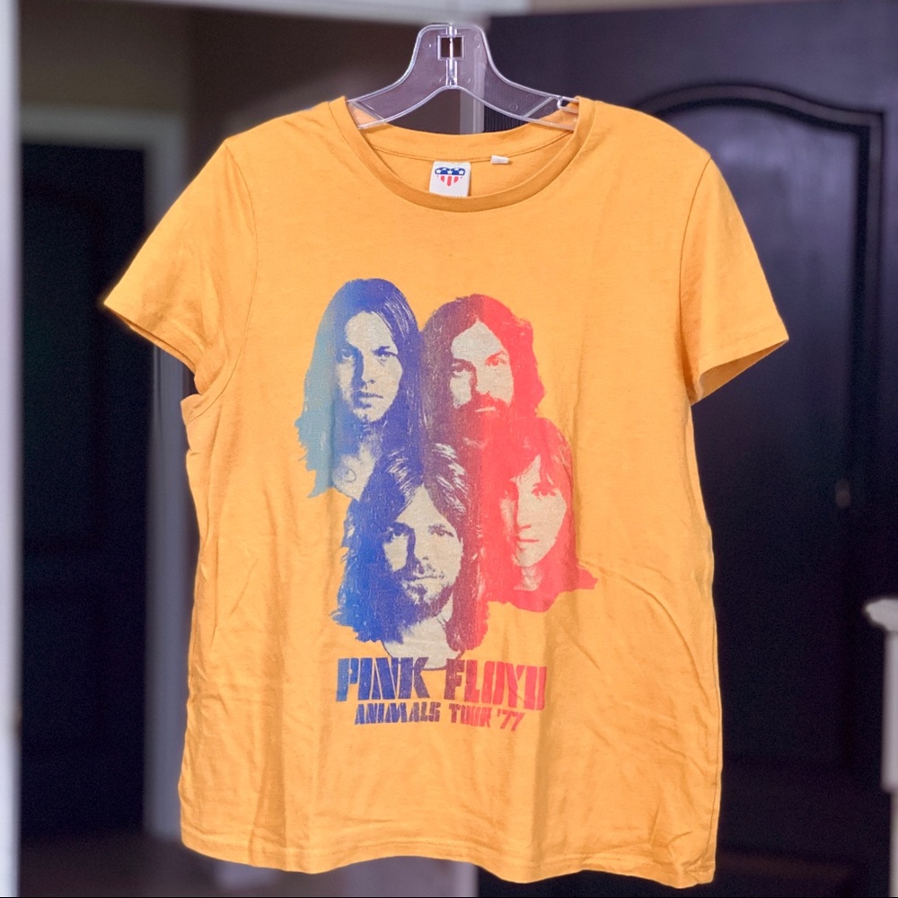 Pink Floyd Tee by Junkfood size Large